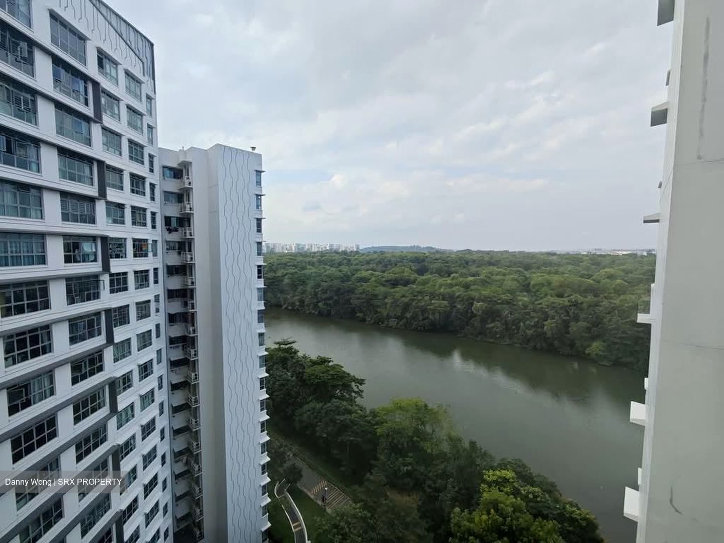 Blk 476B Hougang Capeview (Hougang), HDB 4 Rooms #583962431